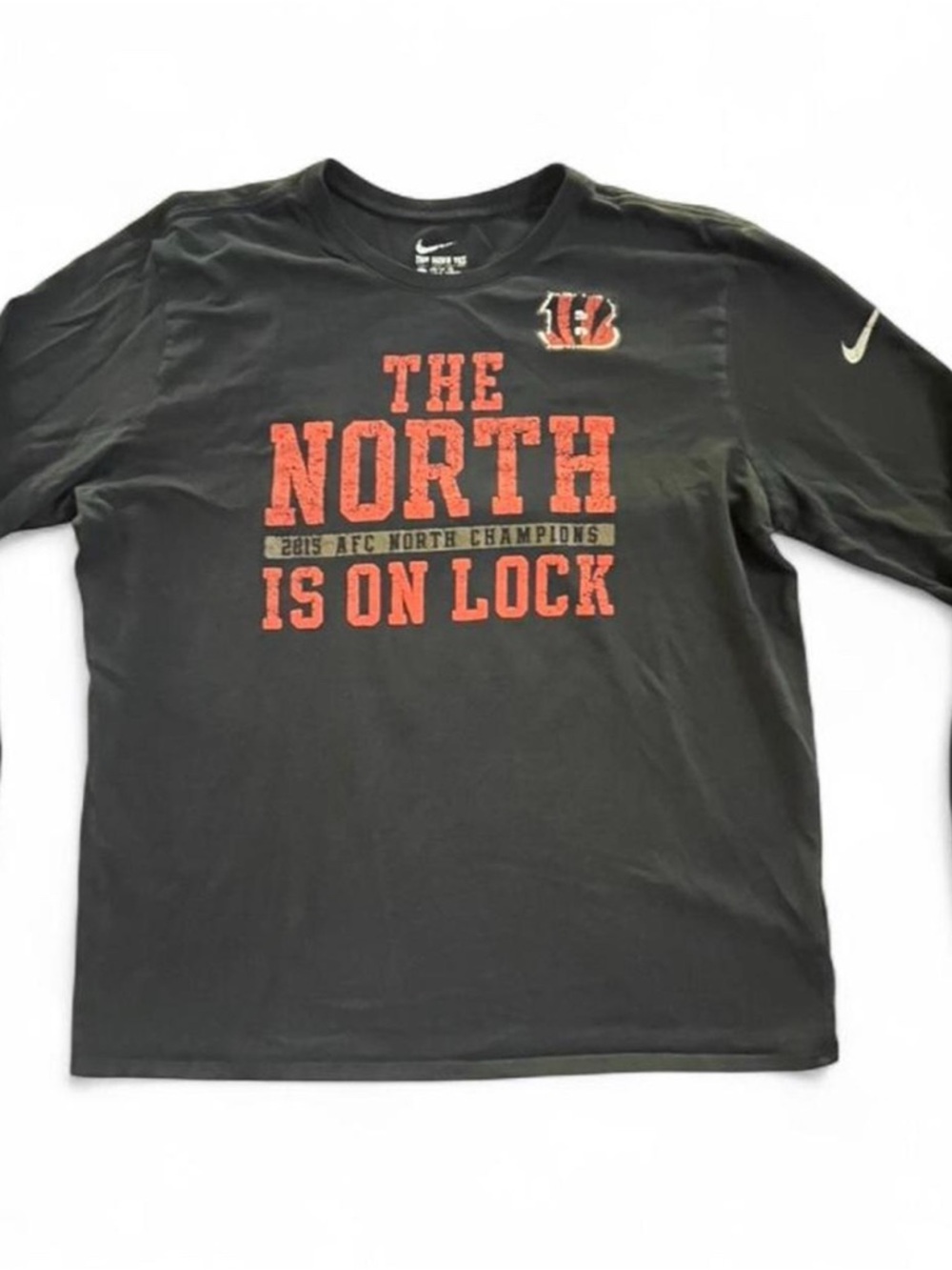 Nike Men's Black Long Sleeve 'The North Is On Lock' Tee with Orange Print